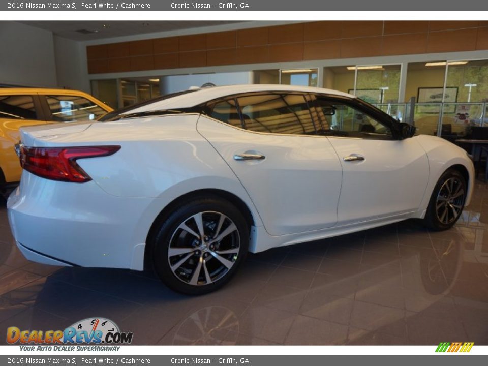 2016 Nissan Maxima S Pearl White / Cashmere Photo #4