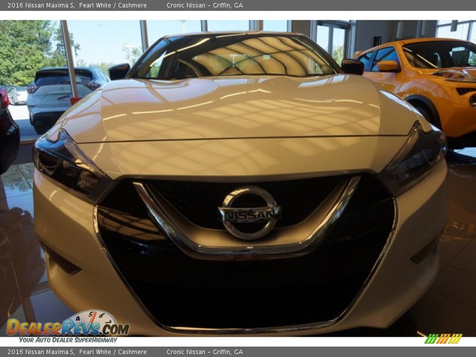 2016 Nissan Maxima S Pearl White / Cashmere Photo #6