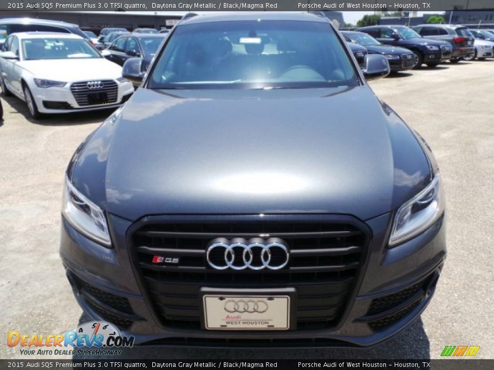 2015 Audi SQ5 Premium Plus 3.0 TFSI quattro Daytona Gray Metallic / Black/Magma Red Photo #2