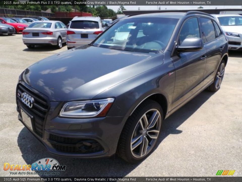 2015 Audi SQ5 Premium Plus 3.0 TFSI quattro Daytona Gray Metallic / Black/Magma Red Photo #3