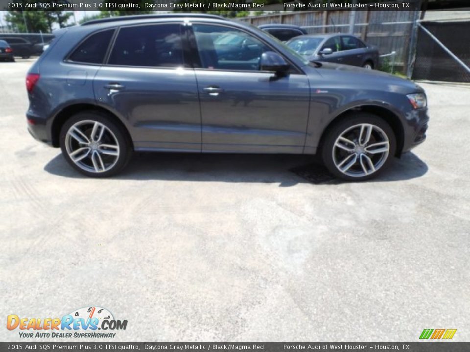 2015 Audi SQ5 Premium Plus 3.0 TFSI quattro Daytona Gray Metallic / Black/Magma Red Photo #8