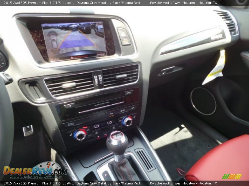 2015 Audi SQ5 Premium Plus 3.0 TFSI quattro Daytona Gray Metallic / Black/Magma Red Photo #14