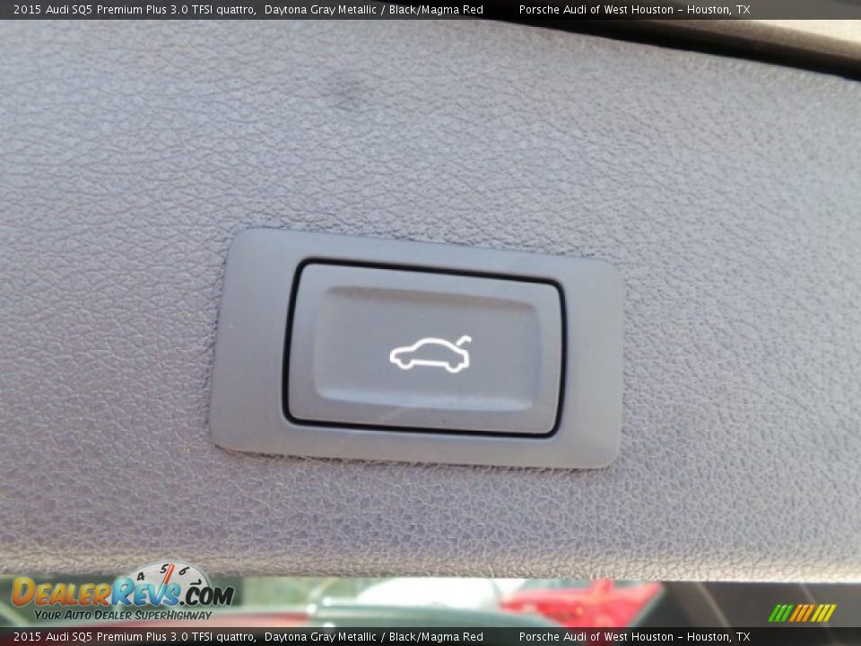 2015 Audi SQ5 Premium Plus 3.0 TFSI quattro Daytona Gray Metallic / Black/Magma Red Photo #29
