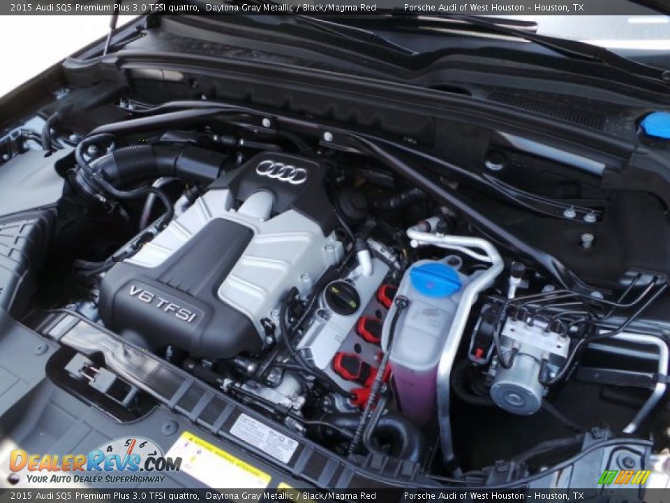 2015 Audi SQ5 Premium Plus 3.0 TFSI quattro Daytona Gray Metallic / Black/Magma Red Photo #31