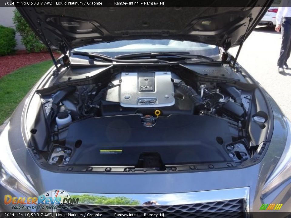 2014 Infiniti Q 50 3.7 AWD Liquid Platinum / Graphite Photo #18