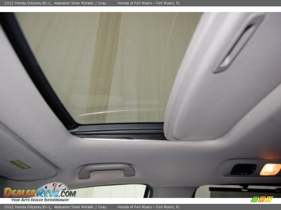 2012 Honda Odyssey EX-L Alabaster Silver Metallic / Gray Photo #16