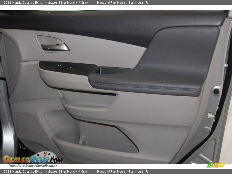 2012 Honda Odyssey EX-L Alabaster Silver Metallic / Gray Photo #31