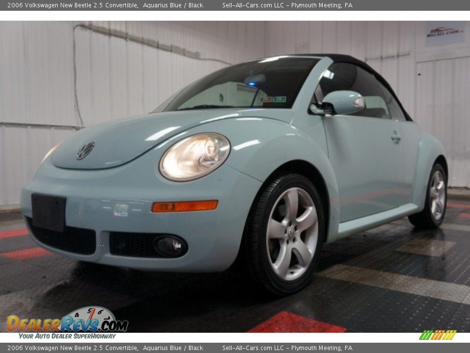 2006 Volkswagen New Beetle 2.5 Convertible Aquarius Blue / Black Photo #8