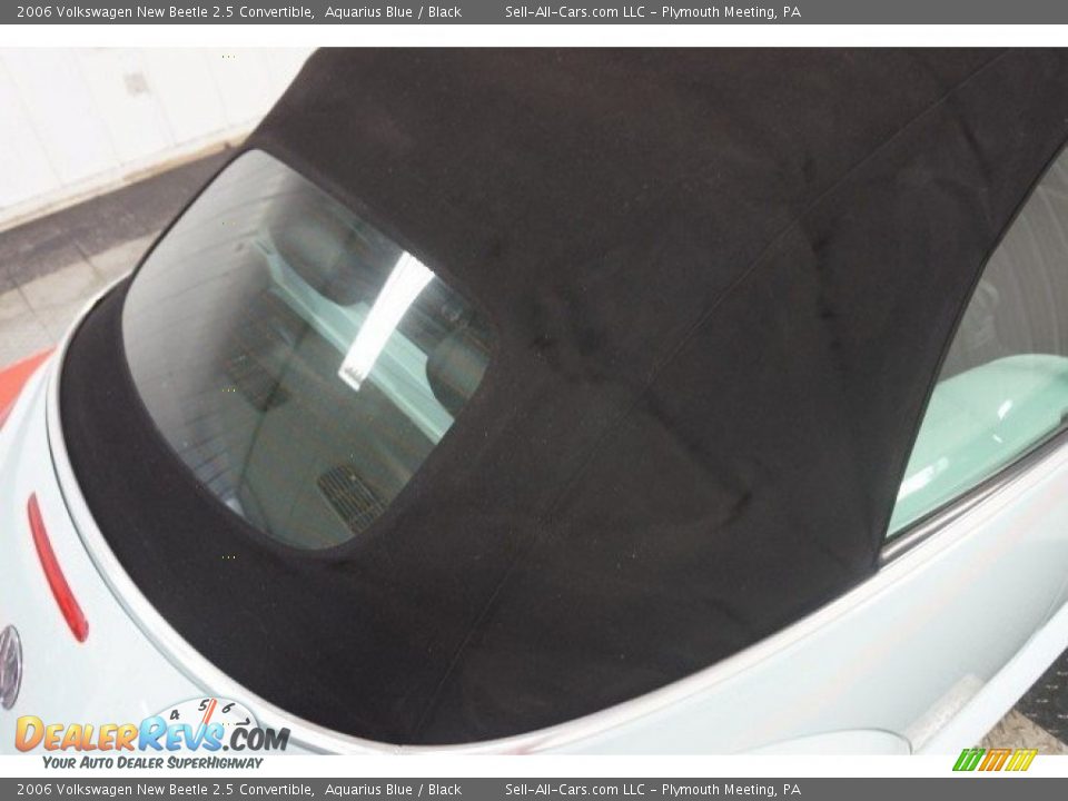 2006 Volkswagen New Beetle 2.5 Convertible Aquarius Blue / Black Photo #23