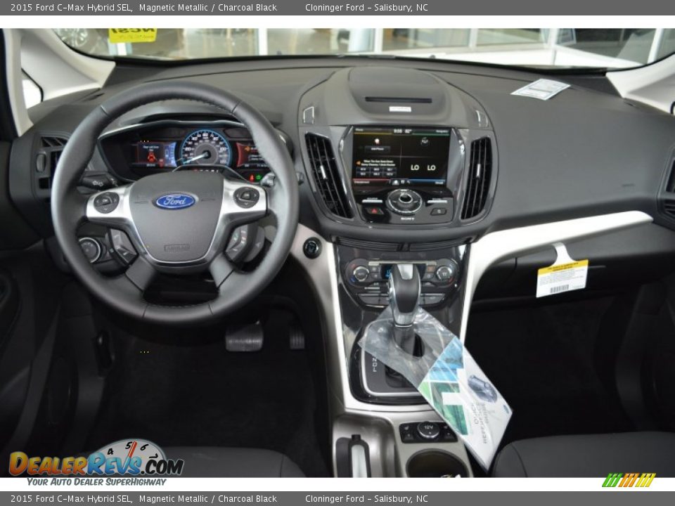 Dashboard of 2015 Ford C-Max Hybrid SEL Photo #9