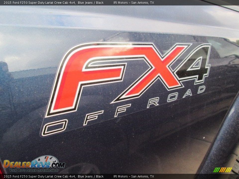 2015 Ford F250 Super Duty Lariat Crew Cab 4x4 Blue Jeans / Black Photo #11