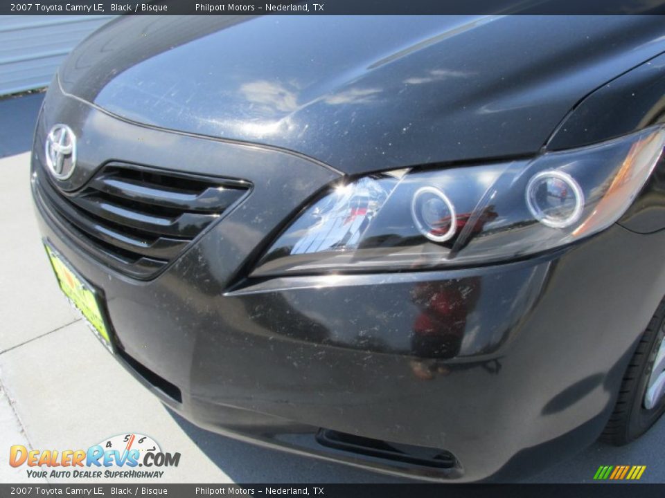 2007 Toyota Camry LE Black / Bisque Photo #7