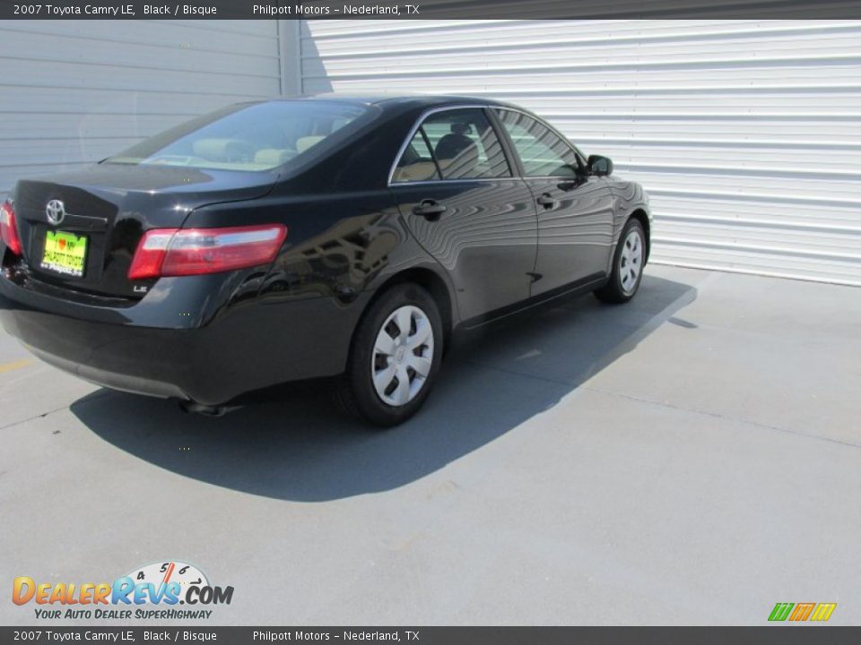 2007 Toyota Camry LE Black / Bisque Photo #9