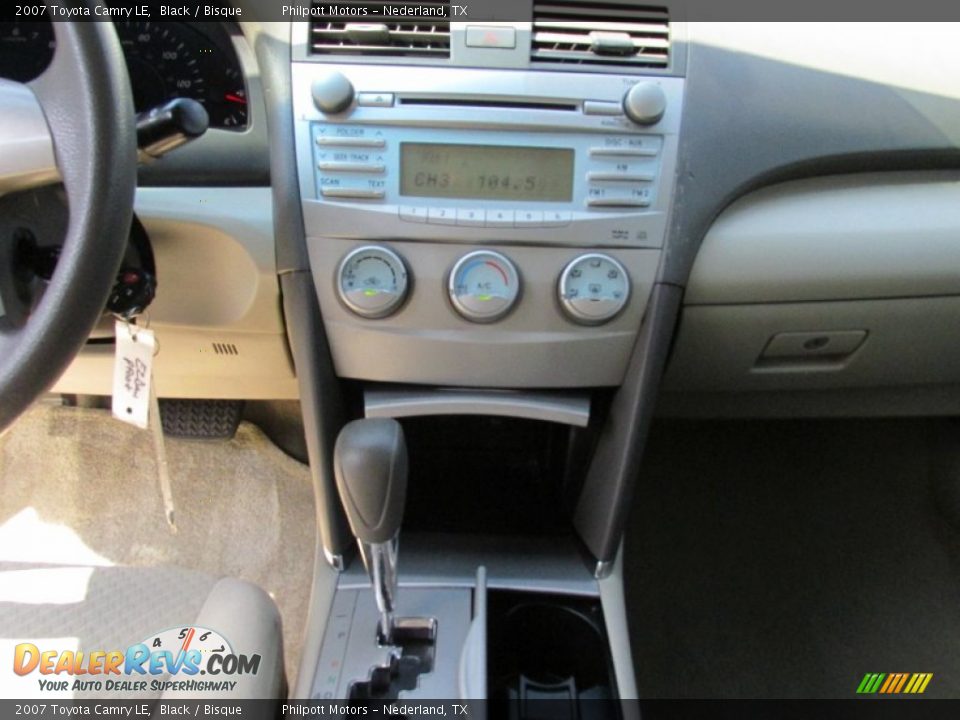 2007 Toyota Camry LE Black / Bisque Photo #34