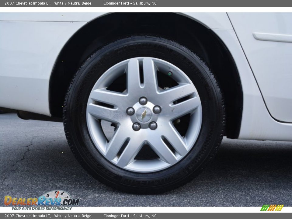 2007 Chevrolet Impala LT White / Neutral Beige Photo #8