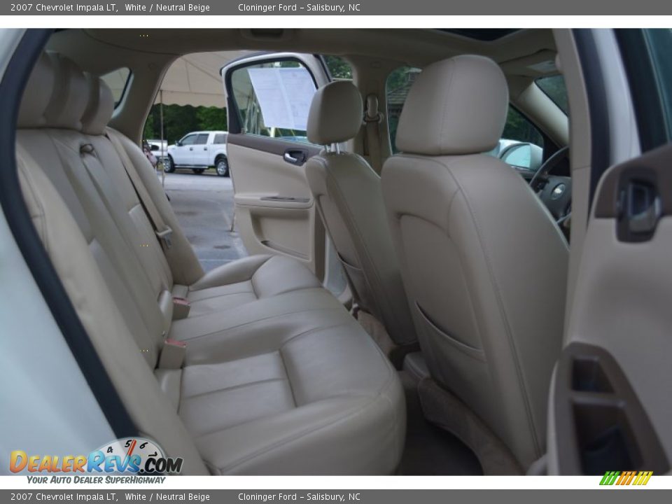 2007 Chevrolet Impala LT White / Neutral Beige Photo #15