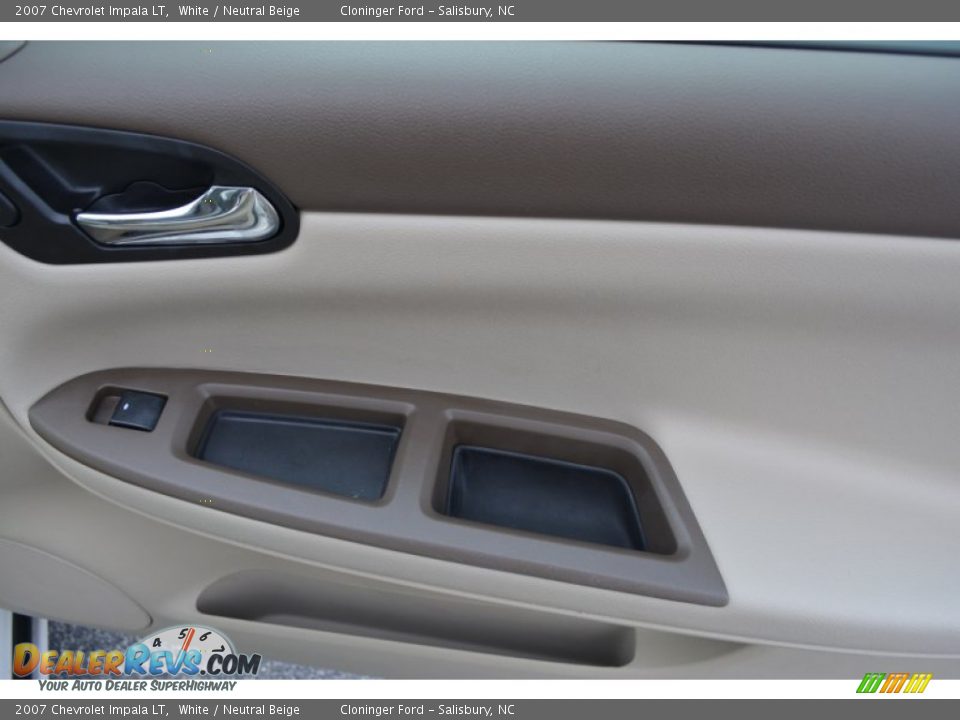 2007 Chevrolet Impala LT White / Neutral Beige Photo #16