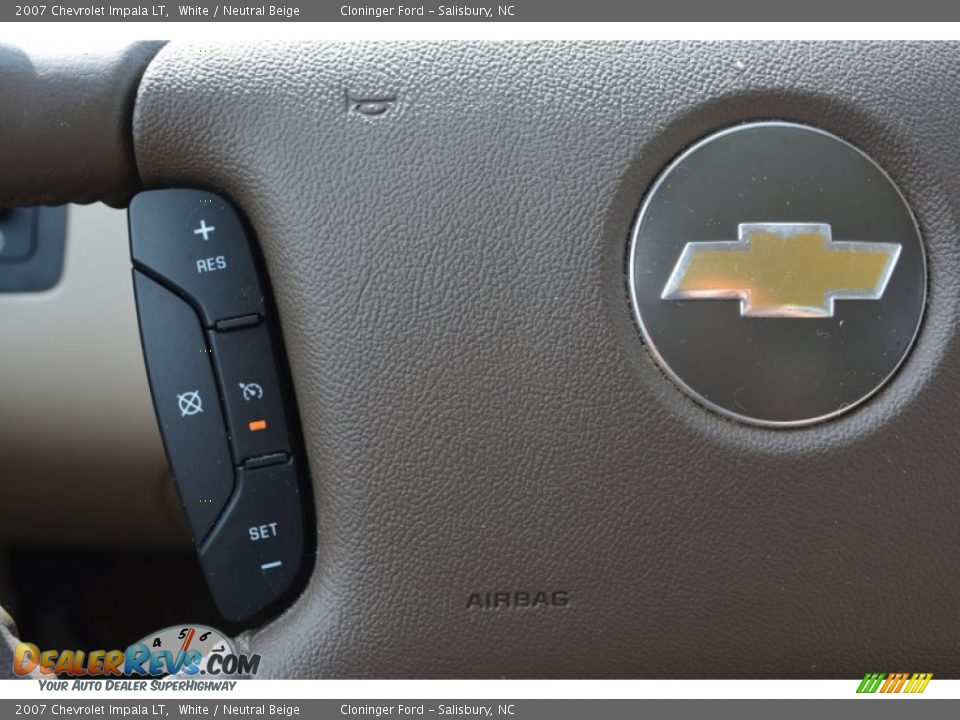 2007 Chevrolet Impala LT White / Neutral Beige Photo #23