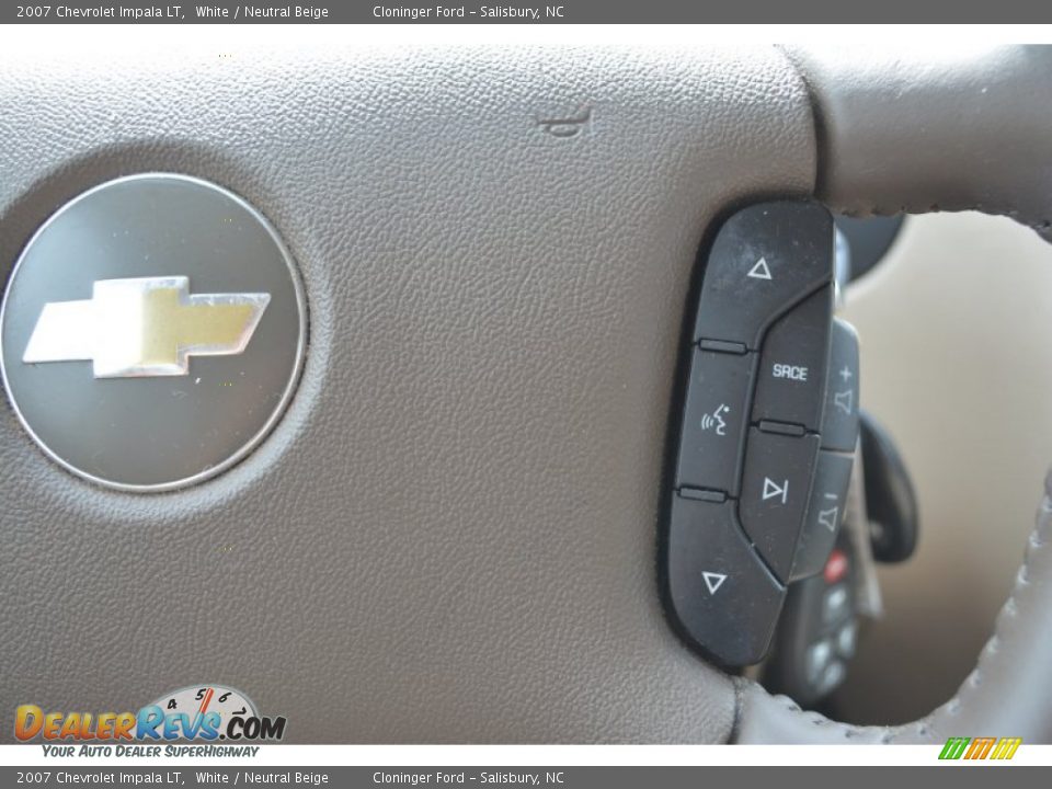 2007 Chevrolet Impala LT White / Neutral Beige Photo #24