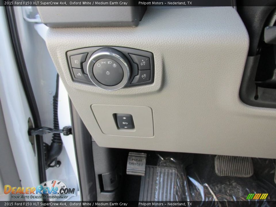 2015 Ford F150 XLT SuperCrew 4x4 Oxford White / Medium Earth Gray Photo #34