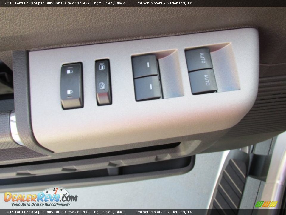 2015 Ford F250 Super Duty Lariat Crew Cab 4x4 Ingot Silver / Black Photo #25