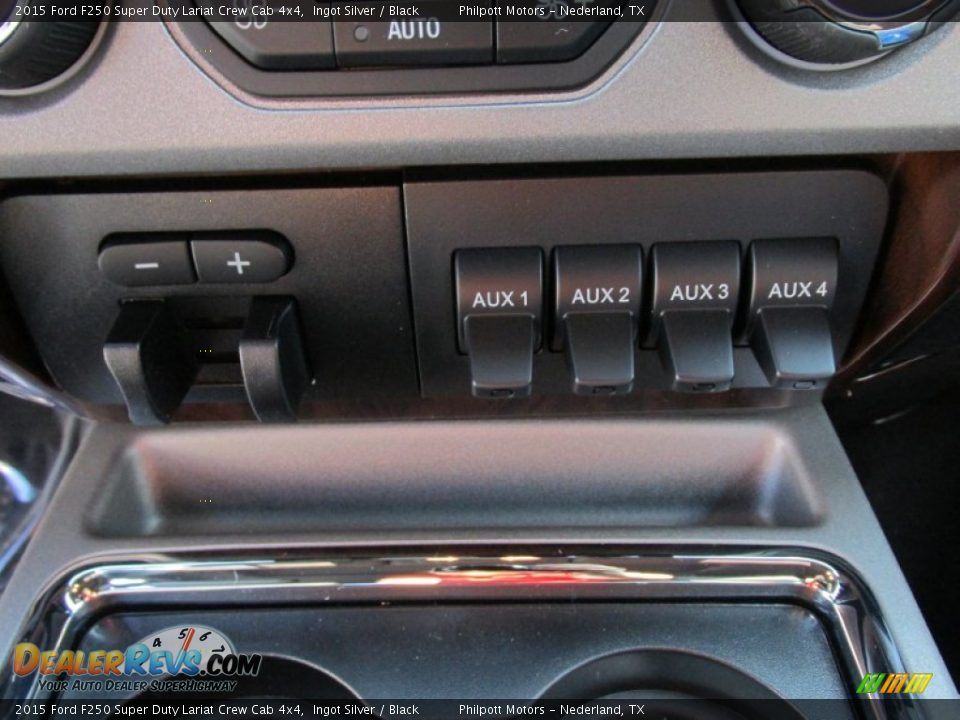 2015 Ford F250 Super Duty Lariat Crew Cab 4x4 Ingot Silver / Black Photo #33