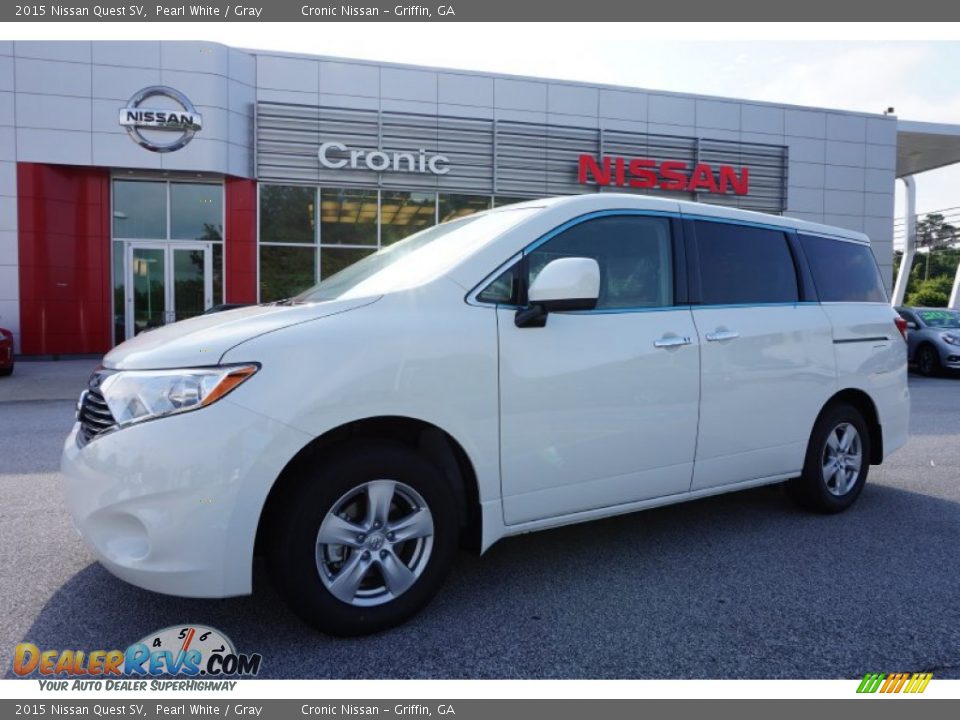 2015 Nissan Quest SV Pearl White / Gray Photo #1