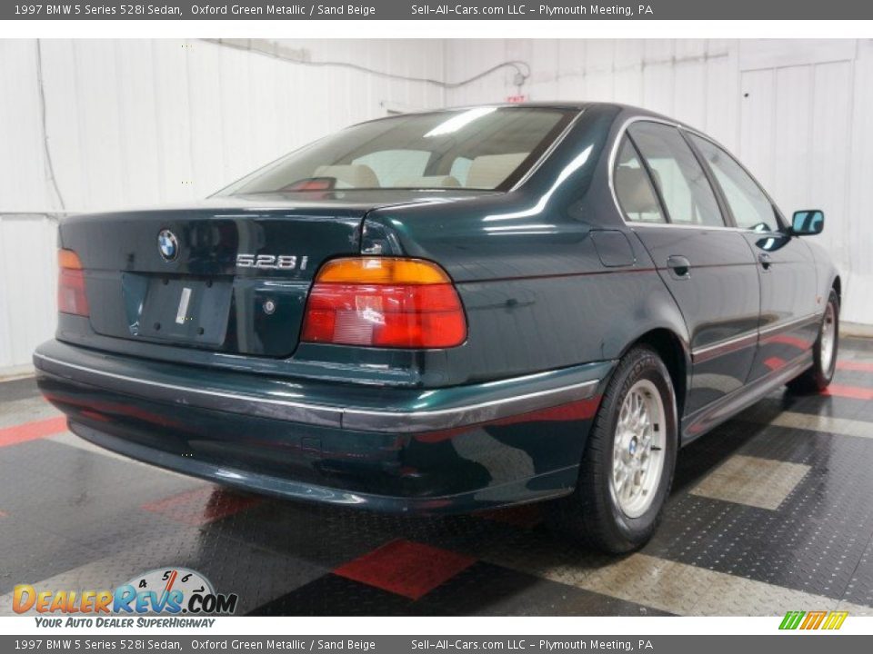 1997 BMW 5 Series 528i Sedan Oxford Green Metallic / Sand Beige Photo #8