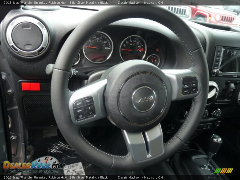 2015 Jeep Wrangler Unlimited Rubicon 4x4 Steering Wheel Photo #7