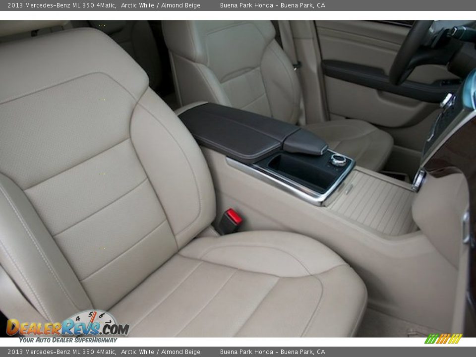 2013 Mercedes-Benz ML 350 4Matic Arctic White / Almond Beige Photo #19