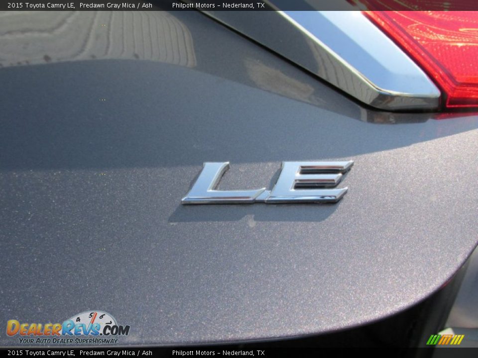 2015 Toyota Camry LE Predawn Gray Mica / Ash Photo #14
