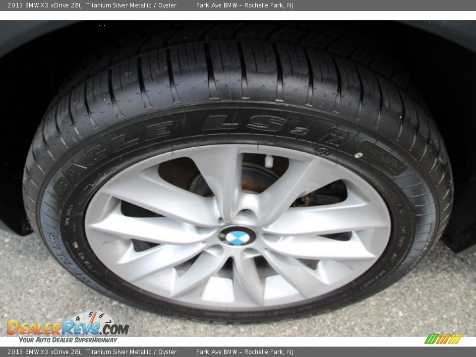 2013 BMW X3 xDrive 28i Titanium Silver Metallic / Oyster Photo #32