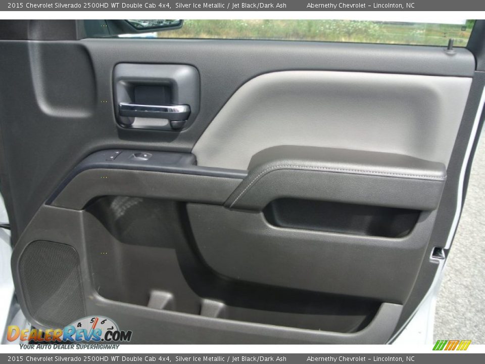 2015 Chevrolet Silverado 2500HD WT Double Cab 4x4 Silver Ice Metallic / Jet Black/Dark Ash Photo #17
