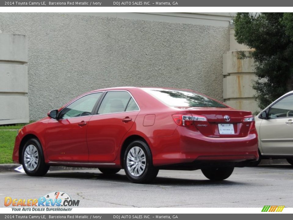 2014 Toyota Camry LE Barcelona Red Metallic / Ivory Photo #8