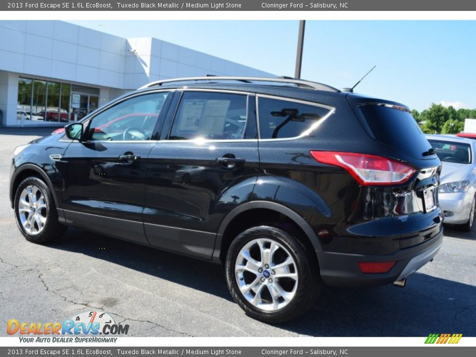 2013 Ford Escape SE 1.6L EcoBoost Tuxedo Black Metallic / Medium Light Stone Photo #5
