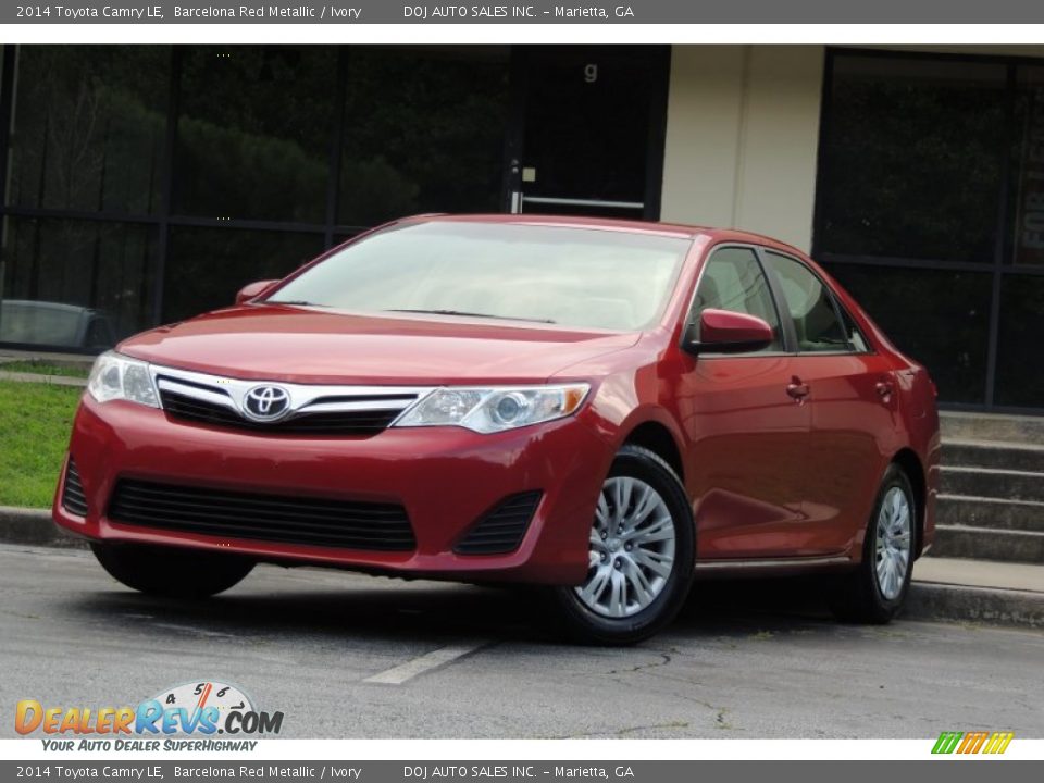 2014 Toyota Camry LE Barcelona Red Metallic / Ivory Photo #32