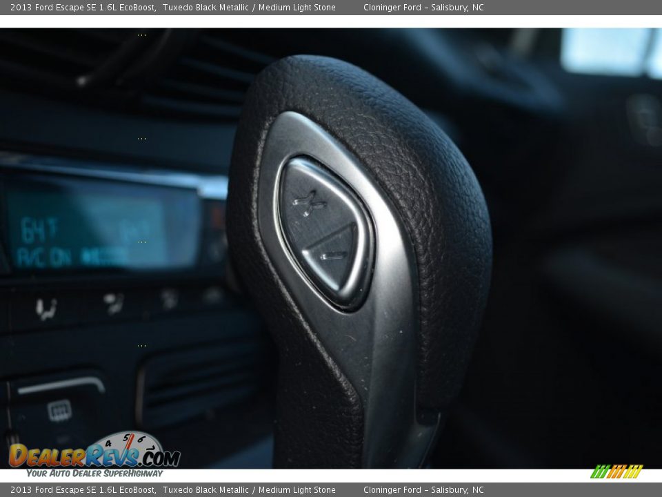 2013 Ford Escape SE 1.6L EcoBoost Tuxedo Black Metallic / Medium Light Stone Photo #24