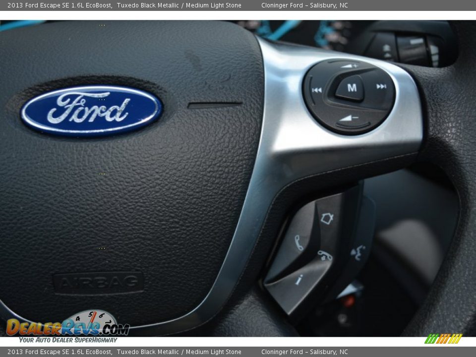 2013 Ford Escape SE 1.6L EcoBoost Tuxedo Black Metallic / Medium Light Stone Photo #26