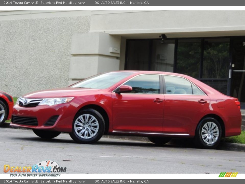 2014 Toyota Camry LE Barcelona Red Metallic / Ivory Photo #36