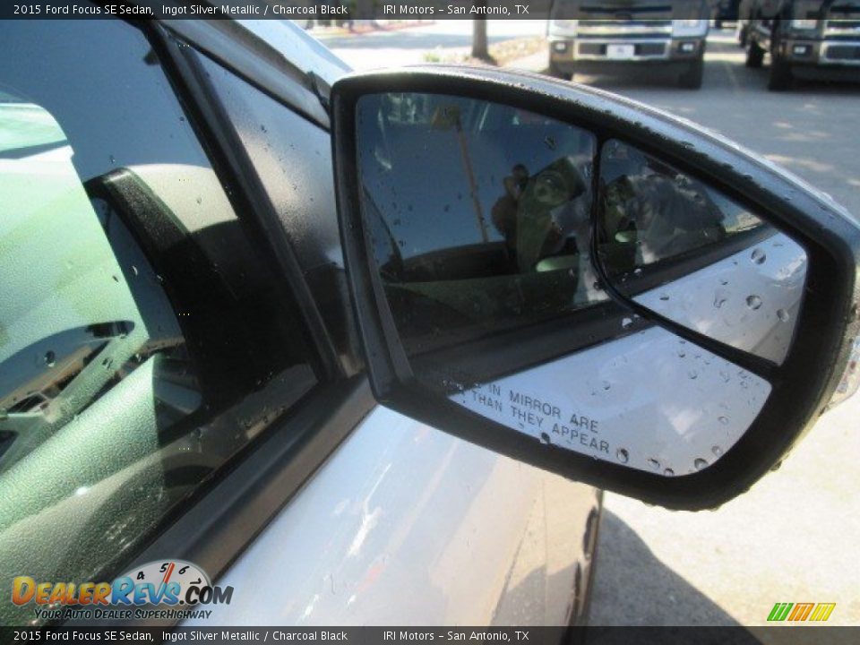 2015 Ford Focus SE Sedan Ingot Silver Metallic / Charcoal Black Photo #5