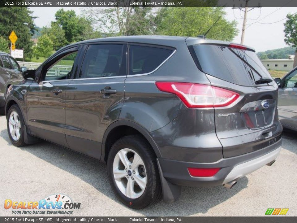 2015 Ford Escape SE 4WD Magnetic Metallic / Charcoal Black Photo #3