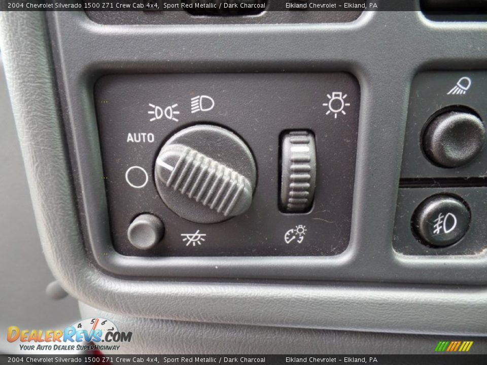 2004 Chevrolet Silverado 1500 Z71 Crew Cab 4x4 Sport Red Metallic / Dark Charcoal Photo #23