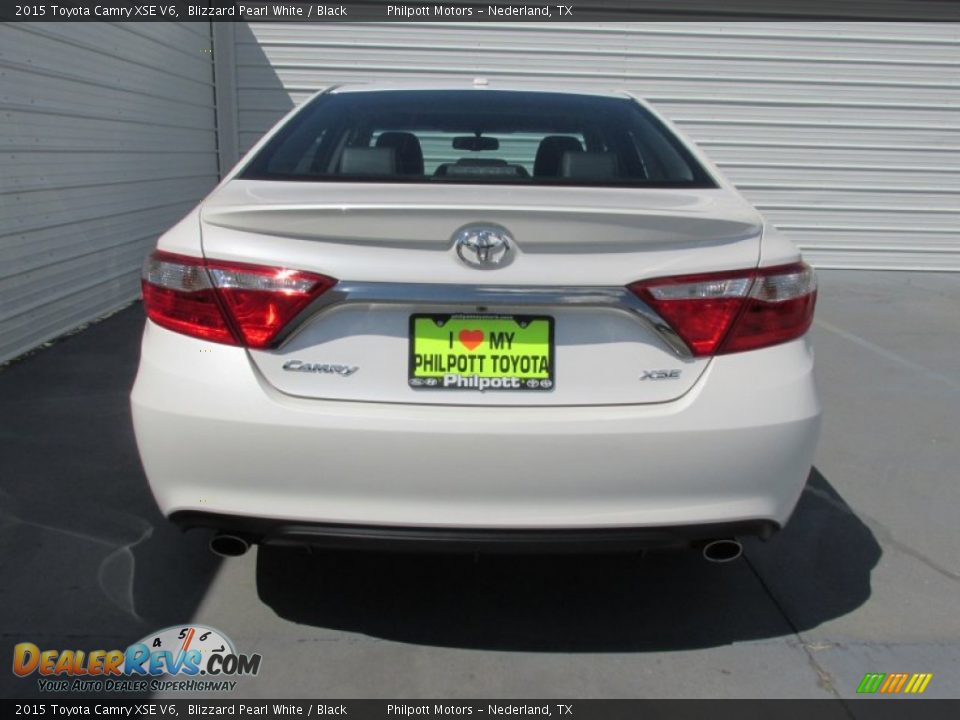 2015 Toyota Camry XSE V6 Blizzard Pearl White / Black Photo #5