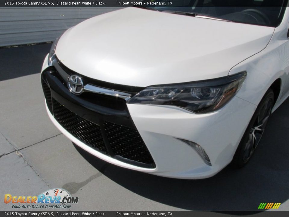 2015 Toyota Camry XSE V6 Blizzard Pearl White / Black Photo #10
