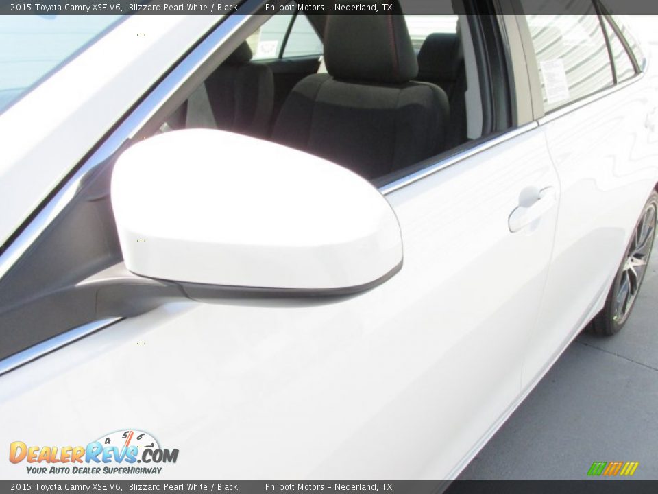 2015 Toyota Camry XSE V6 Blizzard Pearl White / Black Photo #12