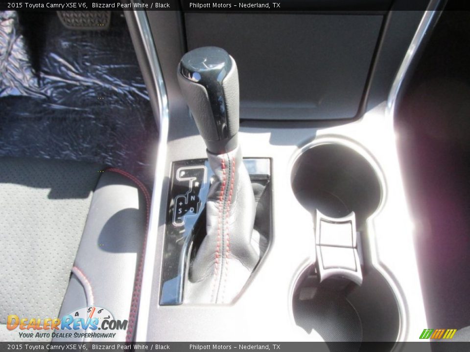 2015 Toyota Camry XSE V6 Blizzard Pearl White / Black Photo #28
