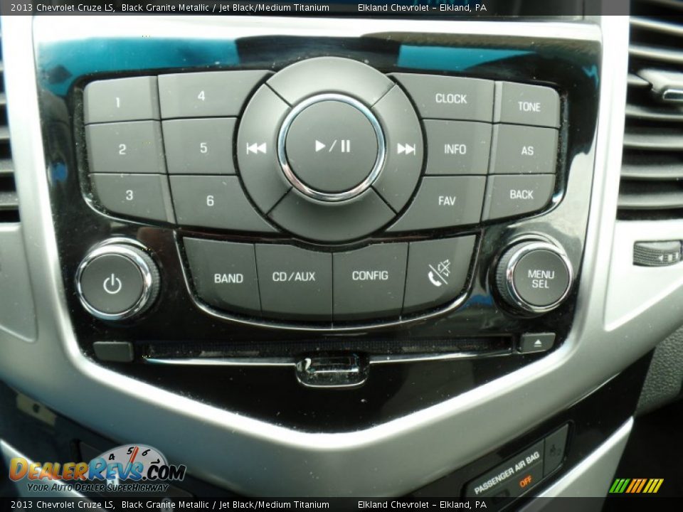 2013 Chevrolet Cruze LS Black Granite Metallic / Jet Black/Medium Titanium Photo #27