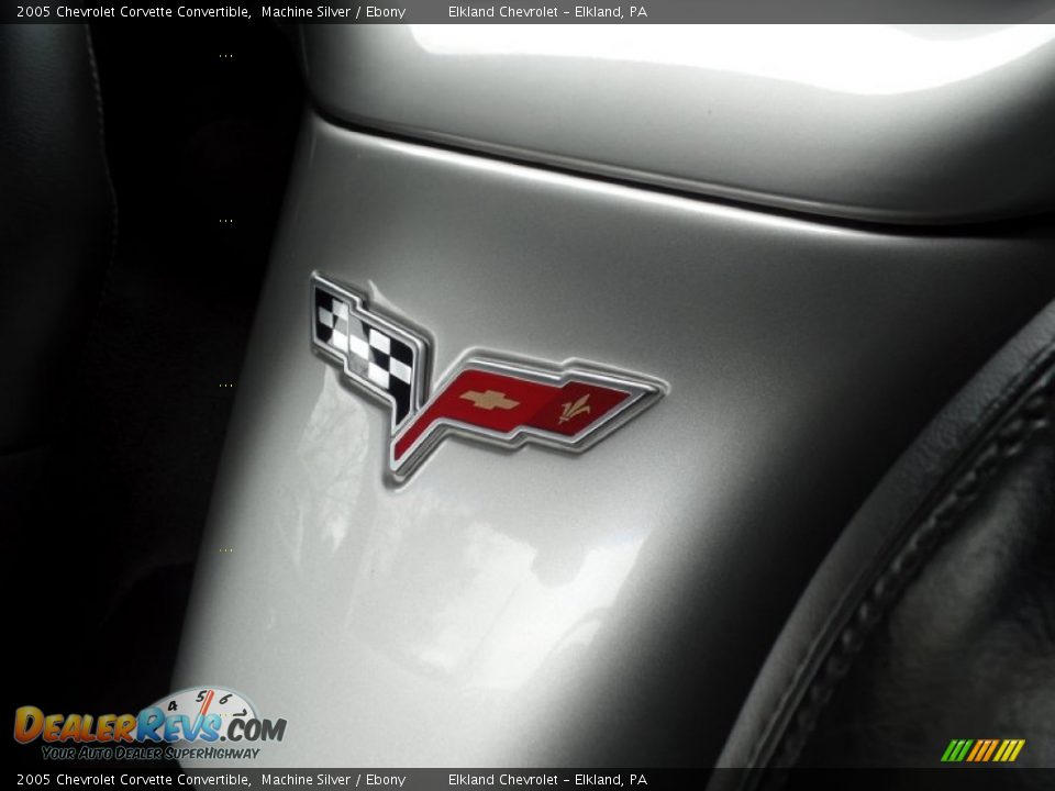 2005 Chevrolet Corvette Convertible Machine Silver / Ebony Photo #28