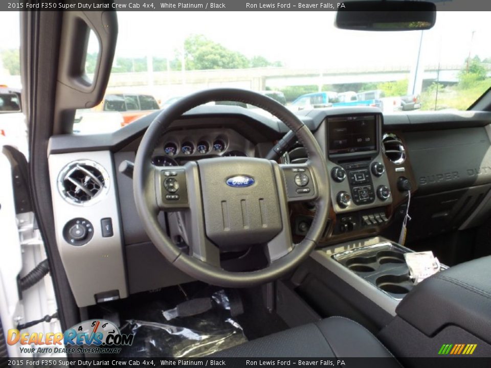 2015 Ford F350 Super Duty Lariat Crew Cab 4x4 White Platinum / Black Photo #13
