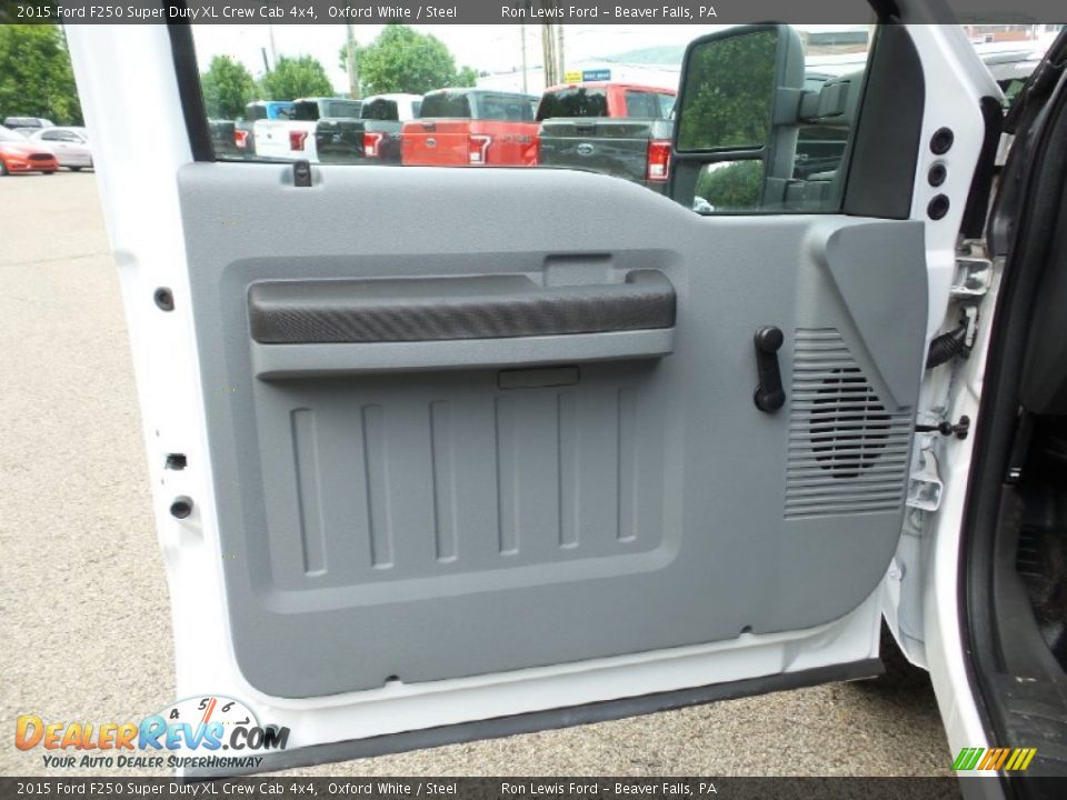 2015 Ford F250 Super Duty XL Crew Cab 4x4 Oxford White / Steel Photo #15